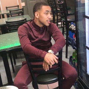 Meet your Posher, Keone